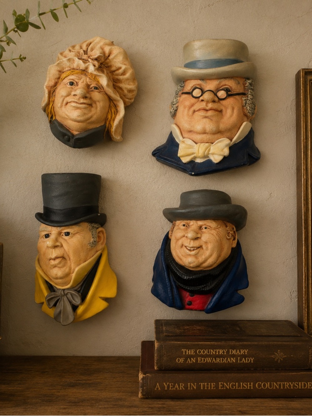 Set of Bossons/wall head decor